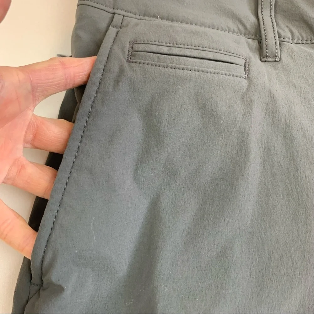 Men's J.Crew 9” Tech Gray Shorts-Sz 32